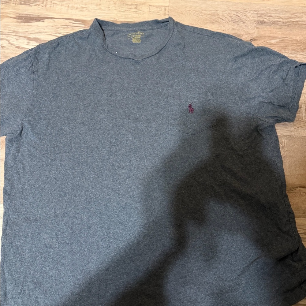 Polo by Ralph Lauren Men's Crew Neck Tee in Charcoal with Burgundy Pony
